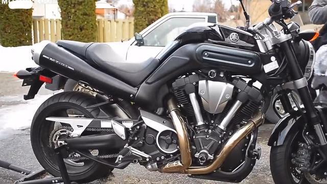 雅马哈的公升级别街车还有800cc,900cc,1100cc,1200cc阶段的,如yamaha