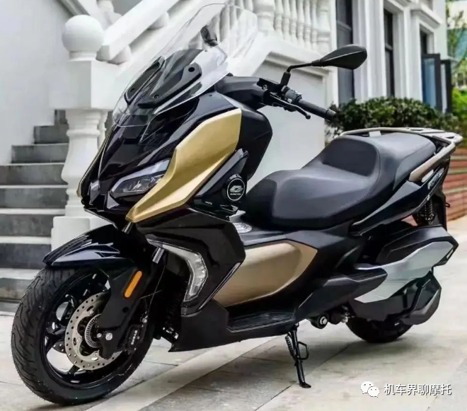 qjmotor350新车曝光与宝马c400,摩托范-哈罗摩托