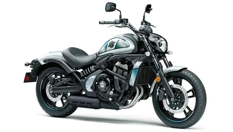 名车介绍:川崎唯一太子车——小火神650,巡航运动两不误