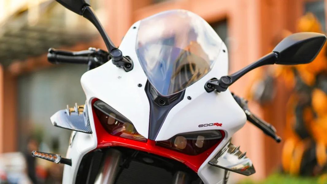 赛600新款白色还值得买吗