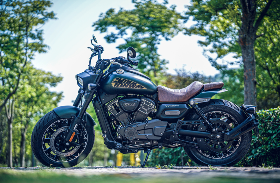 25999元,国产一款400排量的v缸巡航车亮相——永源威霸