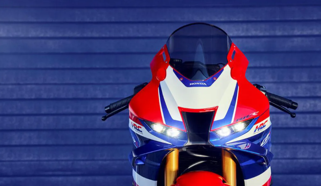史上最强火刃参上!本田发布2024款 CBR1000RR-R SP!,摩托范