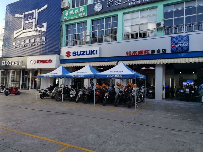 蒙自牧马人机车