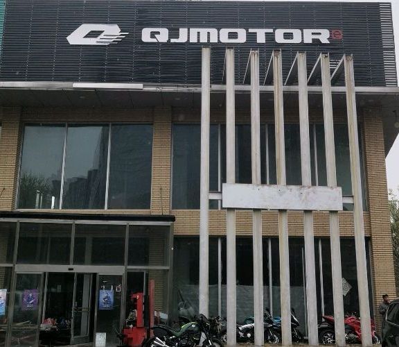 QJMOTOR北京形象店