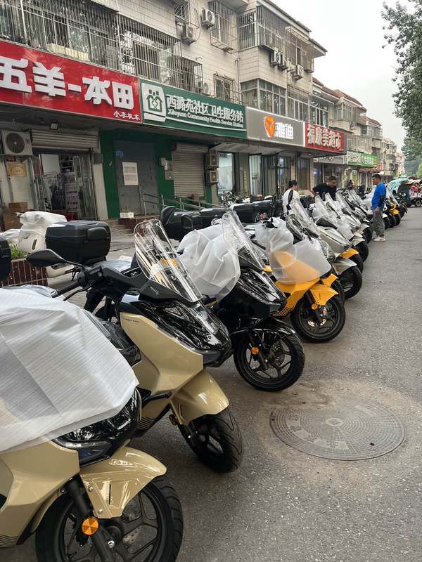 北京万鸿机车五羊本田店