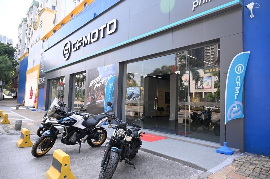 鹤山市粤通机车