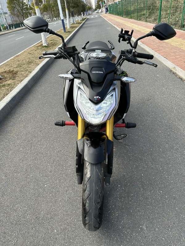 五羊本田cb190r 暴鋒眼二手摩托車_摩托範_哈羅摩托