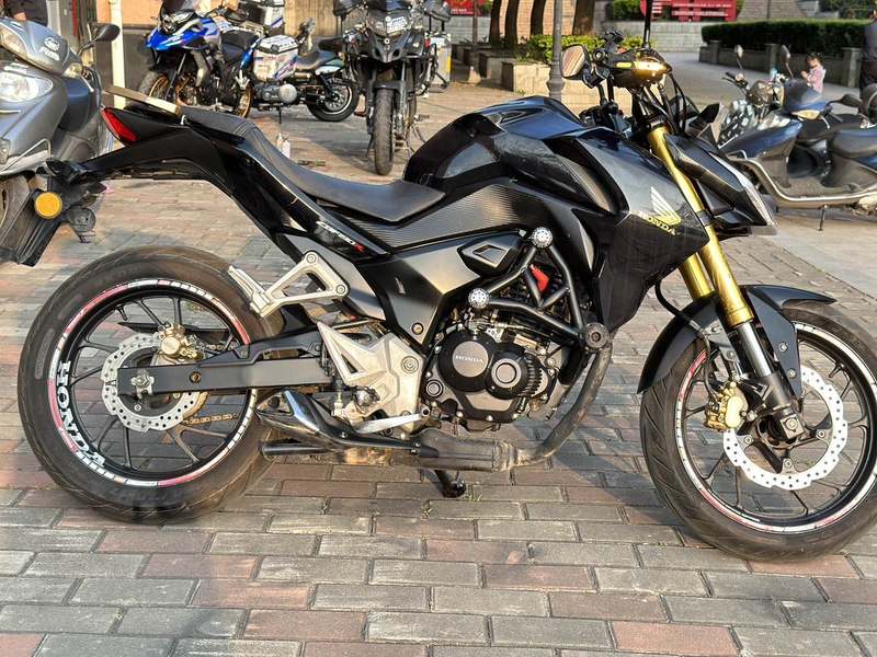 二手五羊本田cb190r 暴锋眼